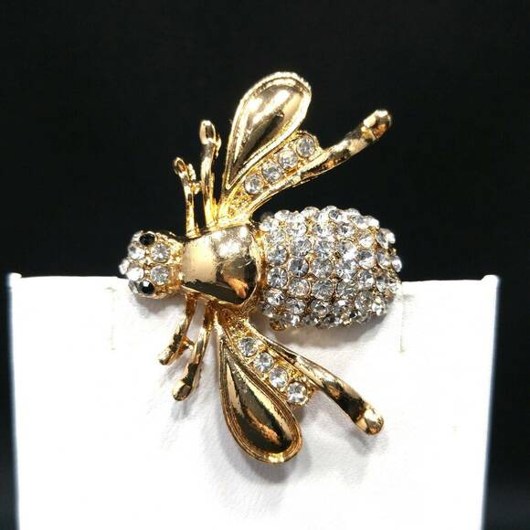 Vintage Clear Rhinestone Bee Insect Brooch, Black Rhinestone Eyes, Gold Plated - Picture 4 of 9
